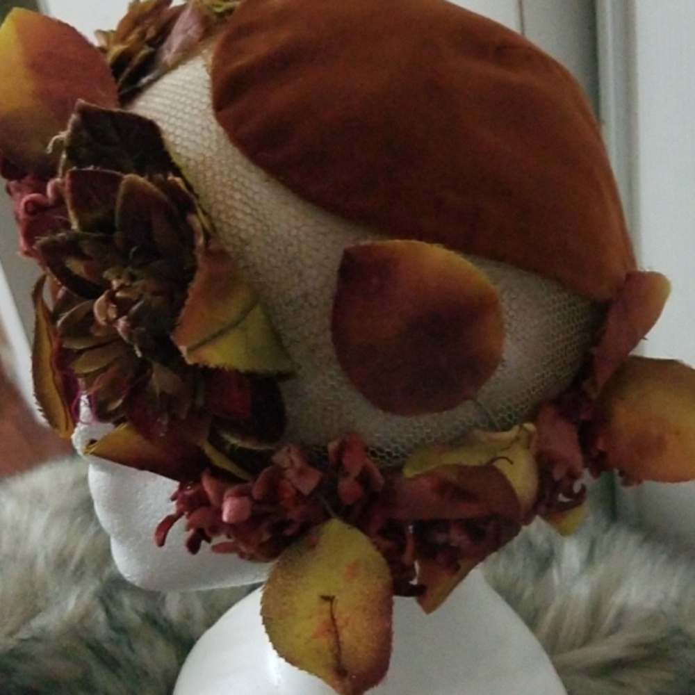 Fascinator - Picture 2 of 3